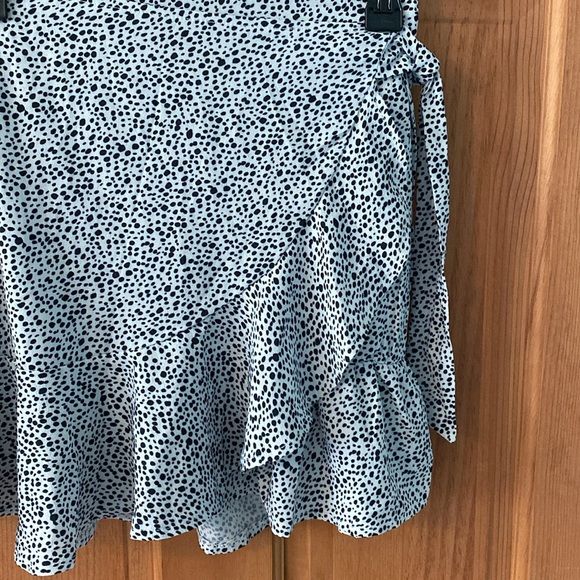 Shein Size Small Women's Teen Black and White Polka Dot Wrap Skirt - Picture 2 of 11